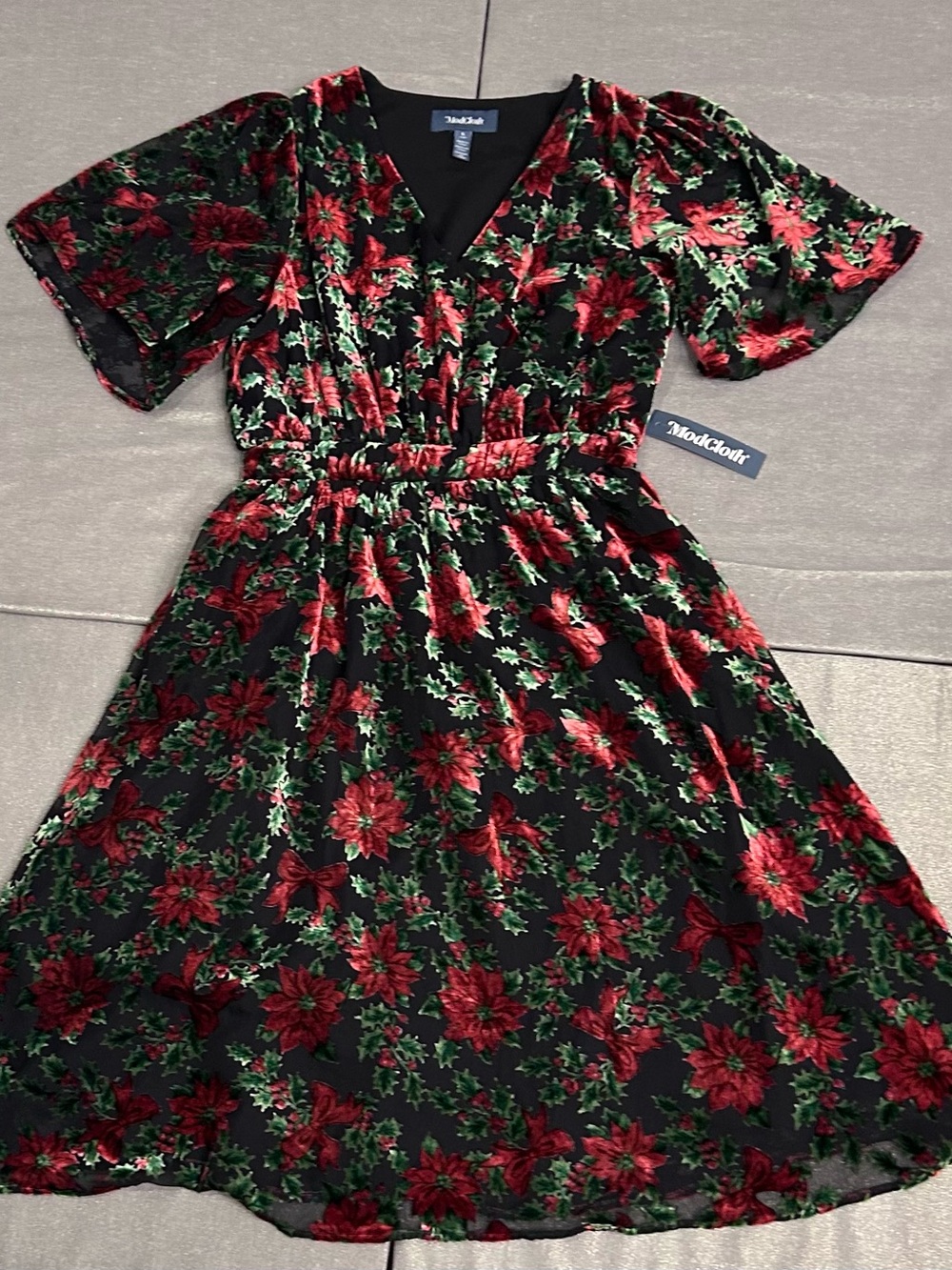 ModCloth Black Midi Dress with Red Floral Pattern - Picture 7 of 12